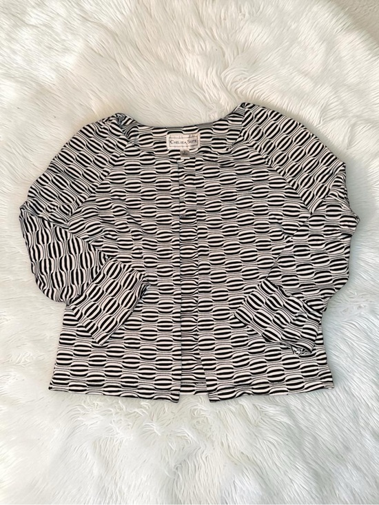 Chelsea Suite Jackets & Blazers - Chelsea Suite Black and White Geometric Open-Front Jacket size 6